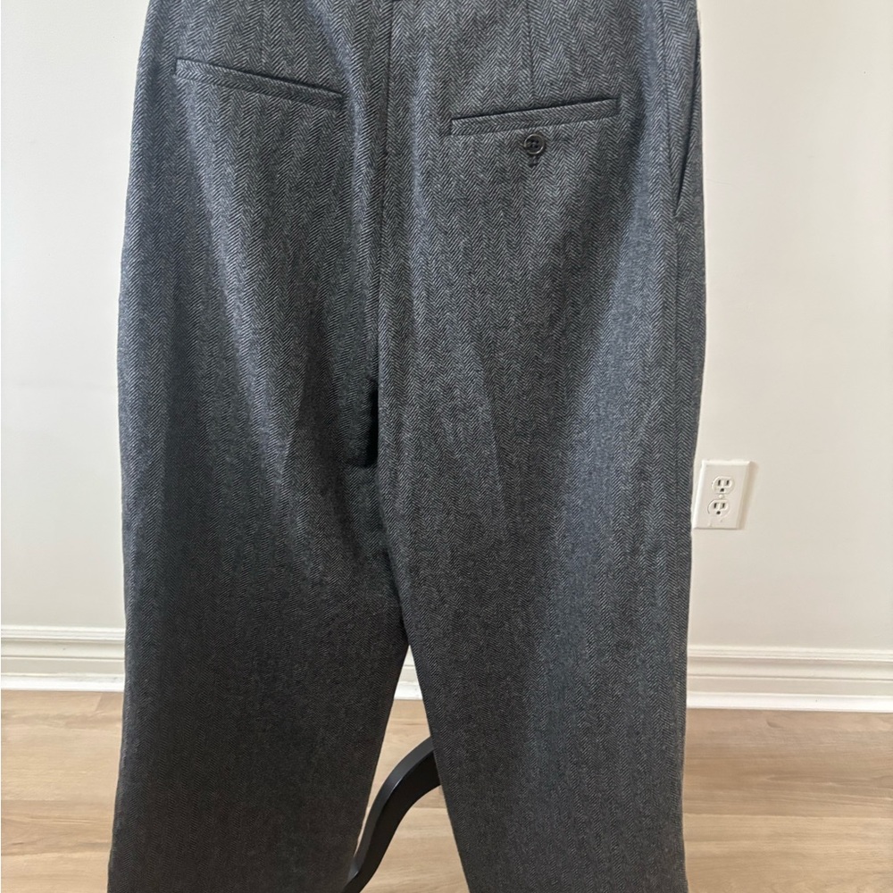 Uniqlo Herringbone Wool Blended Wide Leg Grey Trousers - Picture 4 of 6